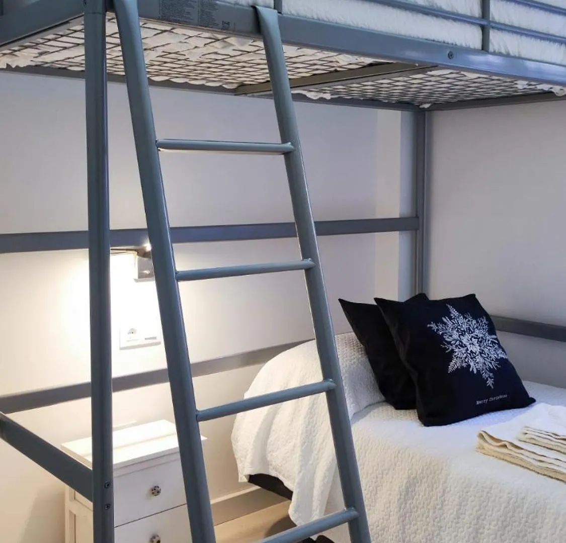 Apartamento Mensaque Triana, 2 Dormitorios Seville