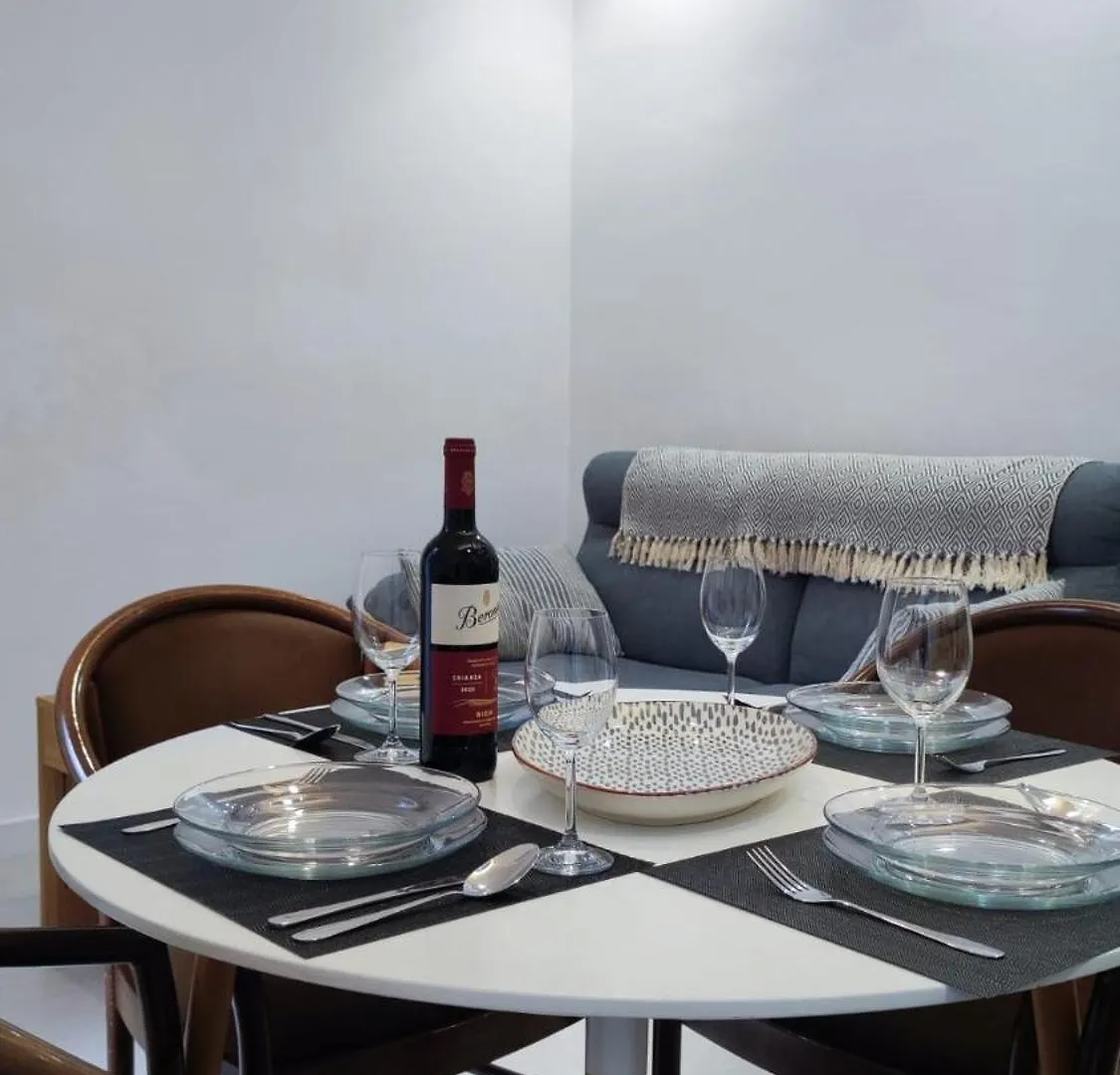 Apartamento Mensaque Triana, 2 Dormitorios Seville Spain